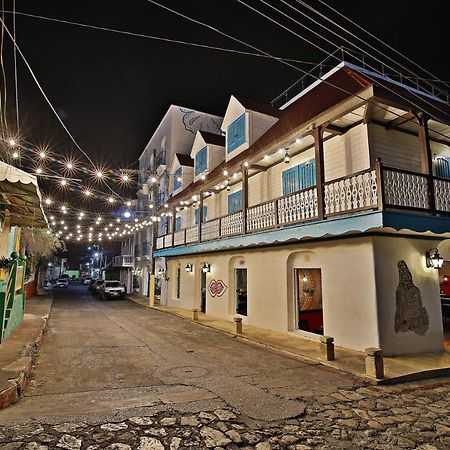 Hotel Isla De Flores Luaran gambar