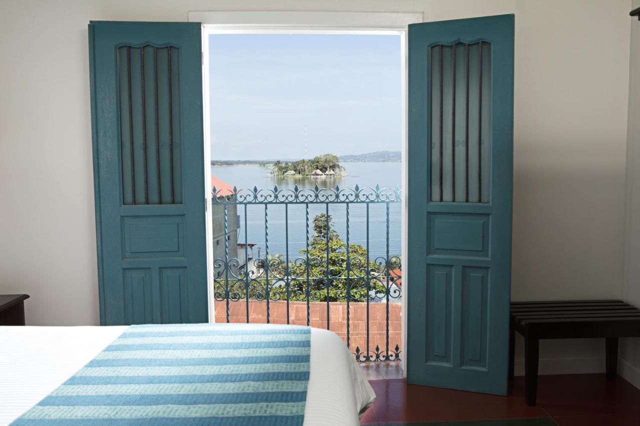 Hotel Isla De Flores Luaran gambar
